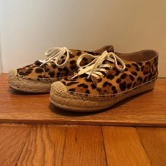 J Crew calf hair lace up espadrille sneakers in Rich Mahogany leopard print - Picture 4 of 16